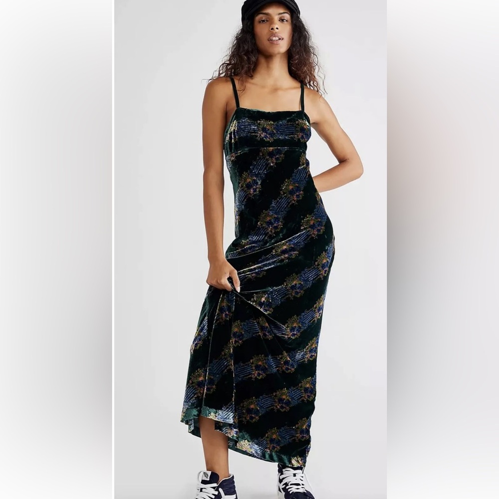 Free People Velvet dress size small - Picture 10 of 11